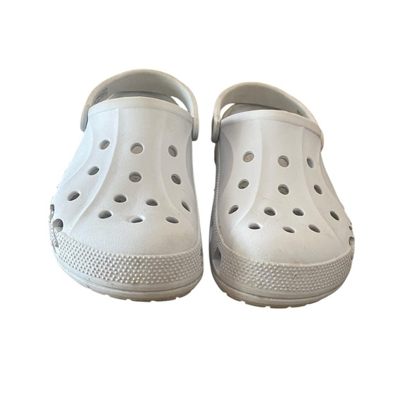 Crocs Light Blue Baya ClogThese clogs are a variation of the classic Crocs - Picture 3 of 8